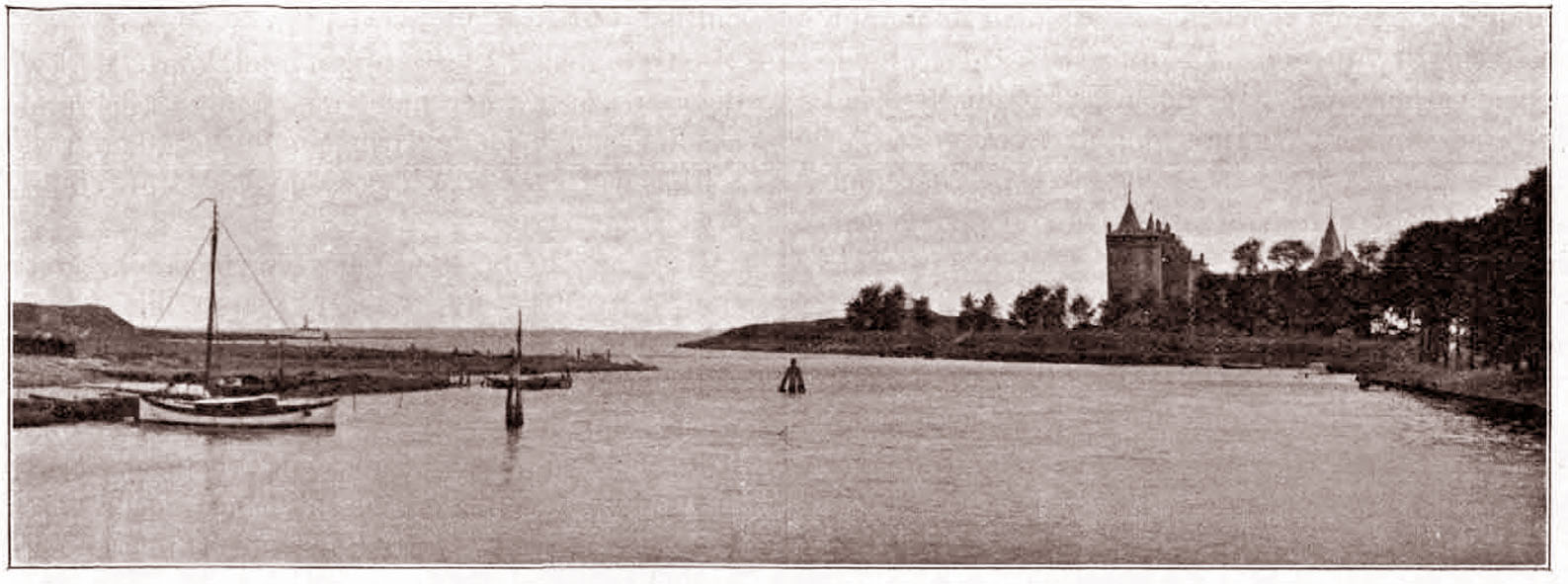 Haven van Muiden; rechts het Muiderslot.